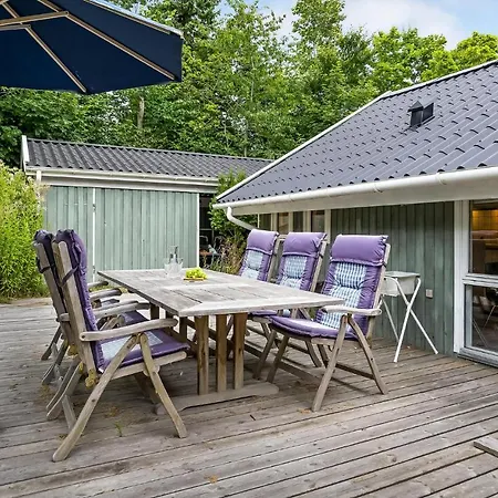 Feriehus Lovely In With Wifi *